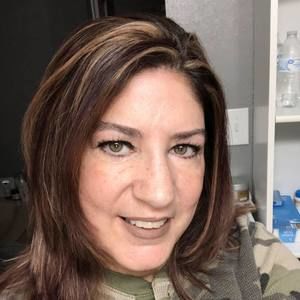 Meet your Posher, Aida